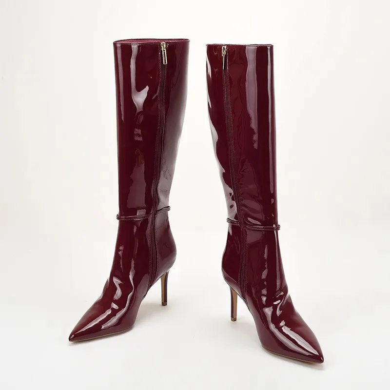 Botas Femininas de Cano Alto c - Leather Classic Strap avaliação e preço