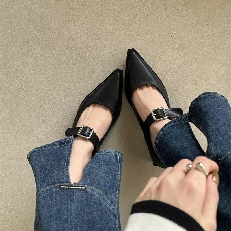 Sapatos Femininos Mary Jane da - Leather Classic Strap avaliação e preço